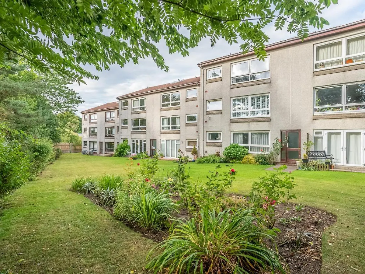 Newly Furnished 2Bed Flat With Peaceful Views Apartment Edinburgh