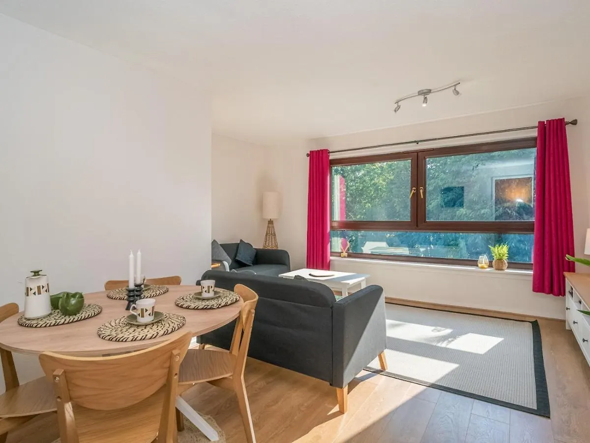 Apartmán Newly Furnished 2Bed Flat With Peaceful Views Edinburgh 0*,